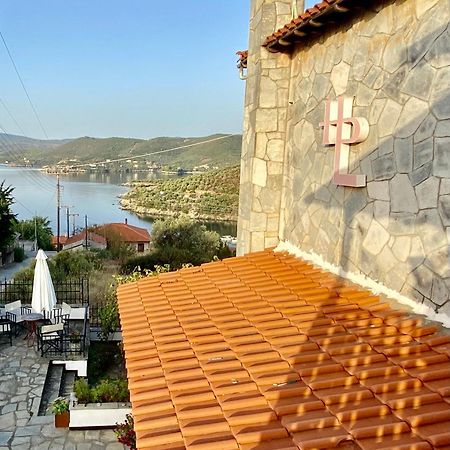 פירגדיקיה Art Hotel Panorama מראה חיצוני תמונה