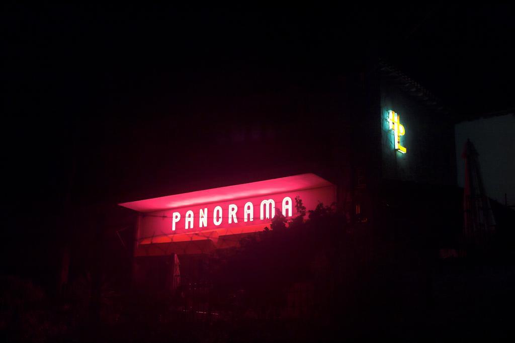 פירגדיקיה Art Hotel Panorama מראה חיצוני תמונה